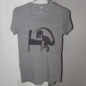 Ladies Medium Gray Tshirt